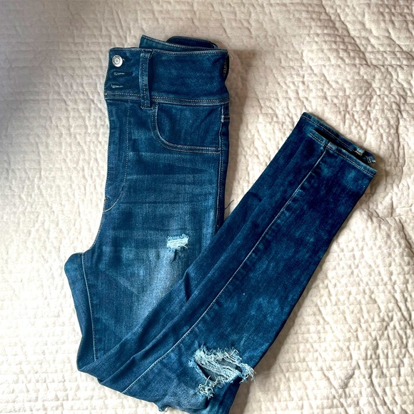 American Eagle Outfitters Denim - American Eagle super high rise jeggings, button fly, size US 4, used